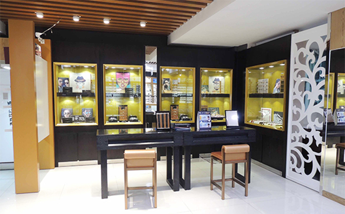 明亮眼鏡展柜 明亮眼鏡展柜