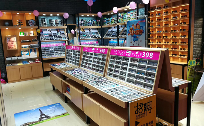 雪亮眼鏡展柜 雪亮眼鏡展柜